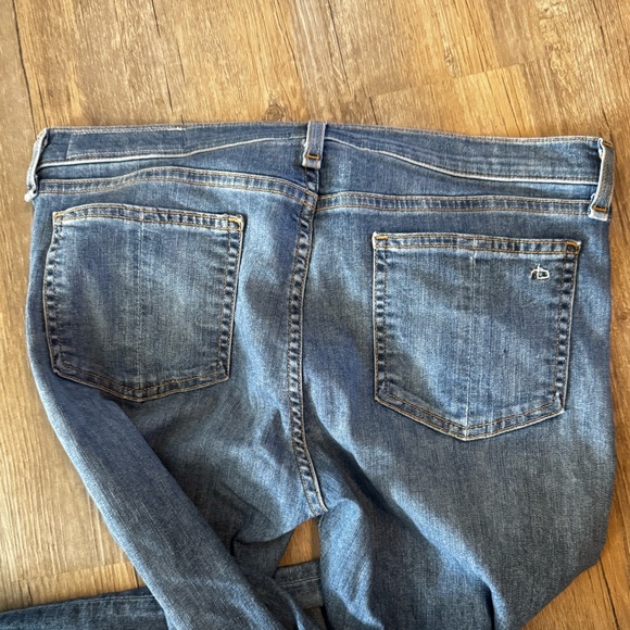 Great condition. No flaws - Picture 2 of 3